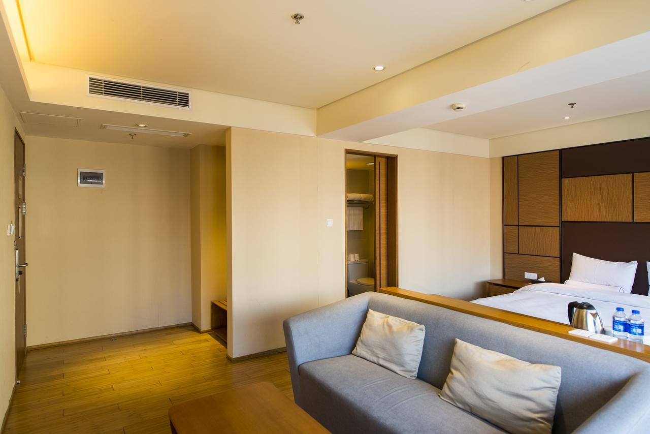 Ji Hotel Shanghai Hongqiao Airport Huqingping Highway エクステリア 写真