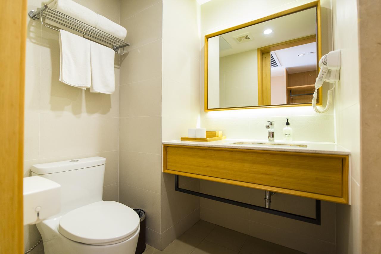Ji Hotel Shanghai Hongqiao Airport Huqingping Highway エクステリア 写真