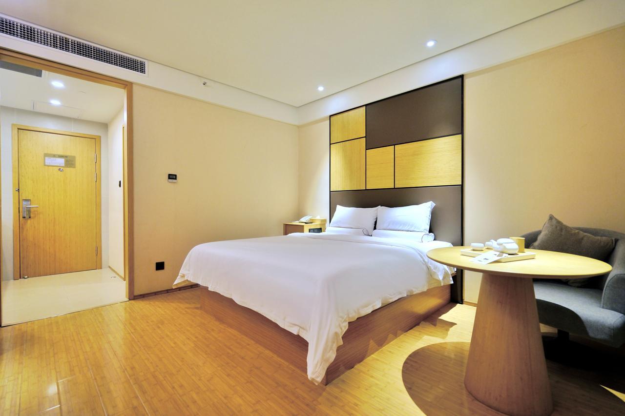 Ji Hotel Shanghai Hongqiao Airport Huqingping Highway エクステリア 写真