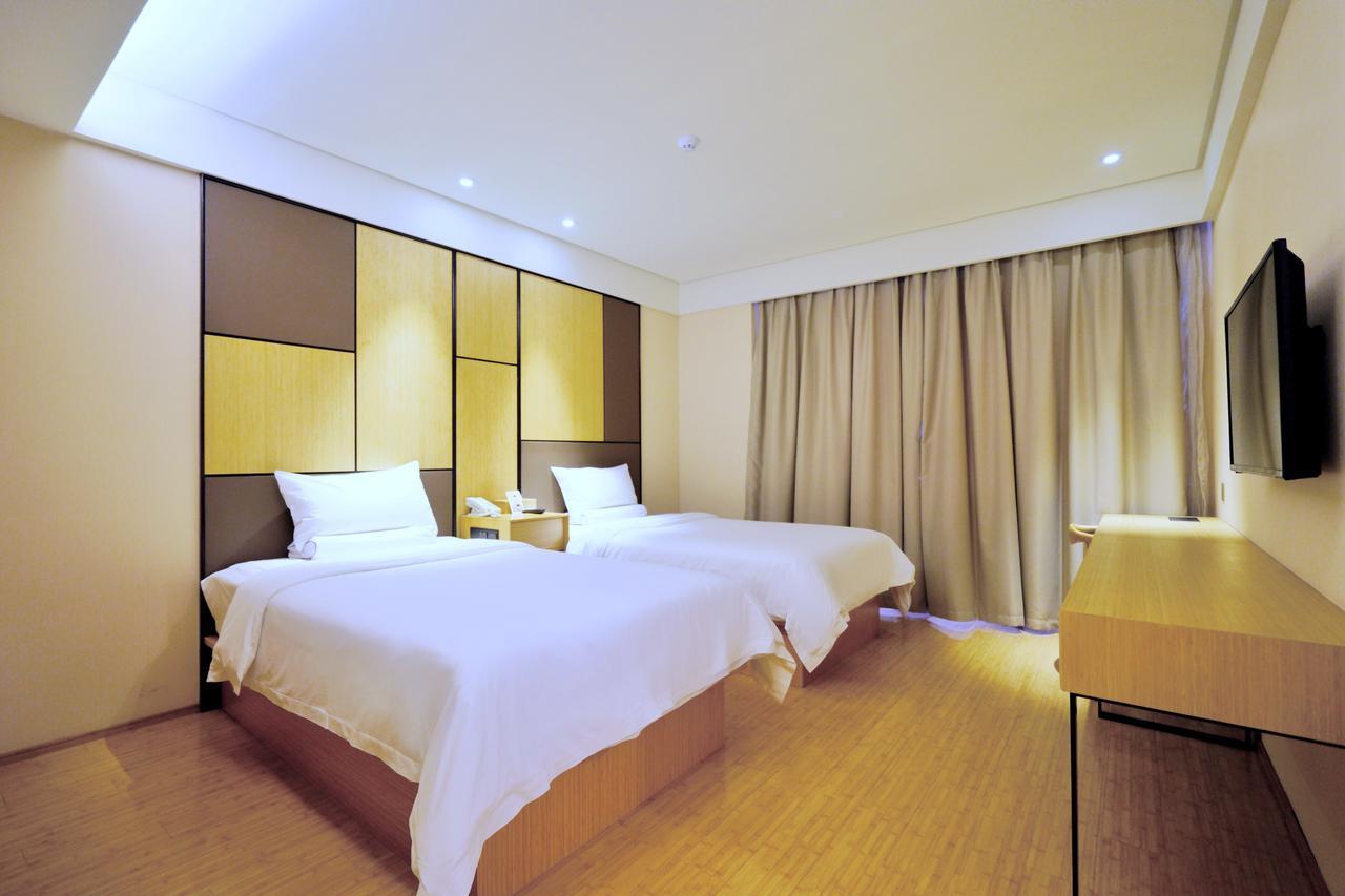 Ji Hotel Shanghai Hongqiao Airport Huqingping Highway エクステリア 写真