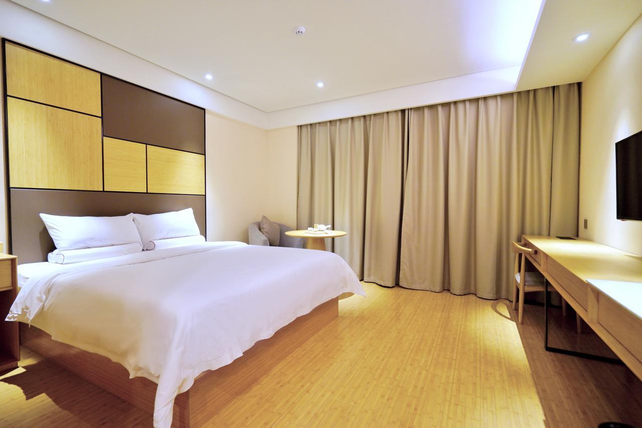 Ji Hotel Shanghai Hongqiao Airport Huqingping Highway エクステリア 写真