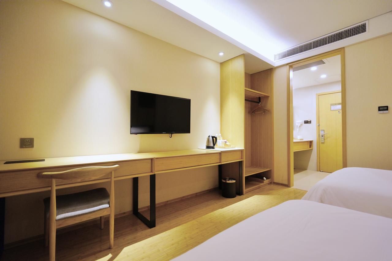 Ji Hotel Shanghai Hongqiao Airport Huqingping Highway エクステリア 写真
